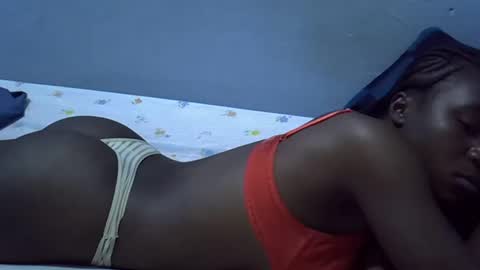 lisssa01 online show from January 2026 05:20:01 AM