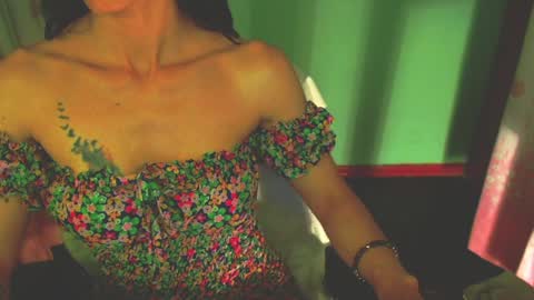 Snapshot of lisstaylor chatting on February 2025 03:30:02 PM Liss online show from February 2025 03:30:02 PM