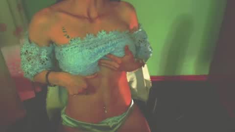 Snapshot of lisstaylor chatting on February 2025 04:11:02 PM Liss online show from February 2025 04:11:02 PM