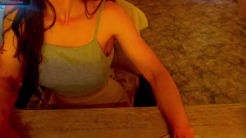 Snapshot of lisstaylor chatting on October 2025 04:57:02 PM Liss online show from October 2025 04:57:02 PM