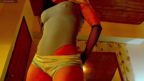 Snapshot of lisstaylor chatting on October 2025 03:51:02 AM Liss online show from October 2025 03:51:02 AM