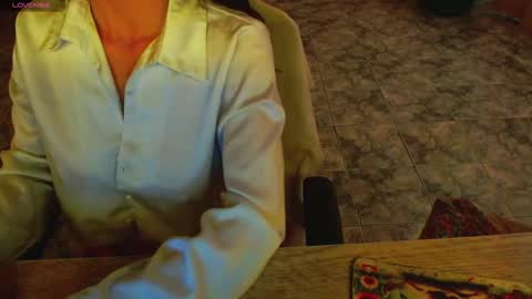 Liss online show from November 2025 04:29:02 PM