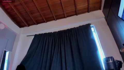 Lissy online show from January 2025 11:00:01 PM