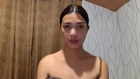 litl_tits online show from February 2026 04:10:01 AM