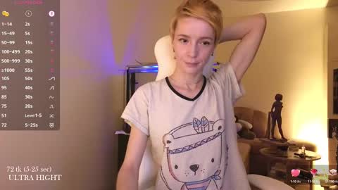 Snapshot of litllle_alis_a chatting on February 2025 06:47:02 PM Alisa online show from February 2025 06:47:02 PM