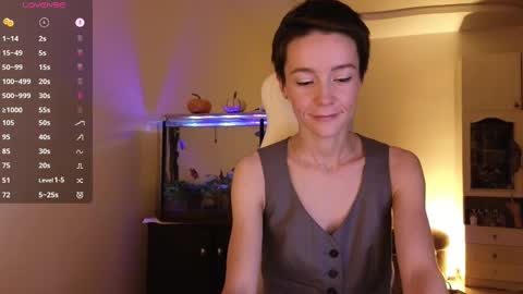 Alisa online show from October 2025 08:17:02 PM