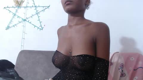 litte_ebonyx online show from March 2026 02:04:02 AM