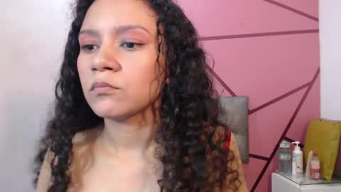 Snapshot of little18doll chatting on April 2026 08:01:02 PM little18doll online show from April 2026 08:01:02 PM