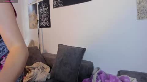 little__ammy online show from June 2026 10:21:02 PM