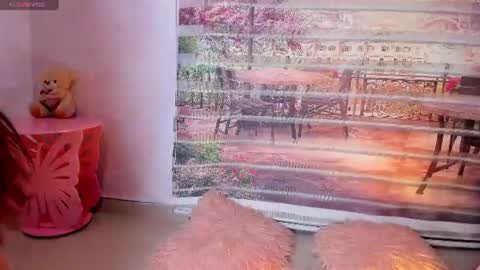 Snapshot of little__doll18 chatting on July 2026 02:27:02 AM little__doll18 online show from July 2026 02:27:02 AM