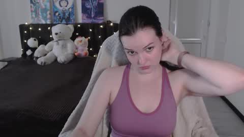 little__flowers online show from September 2025 08:48:01 AM