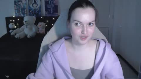 little__flowers online show from February 2026 11:33:01 AM