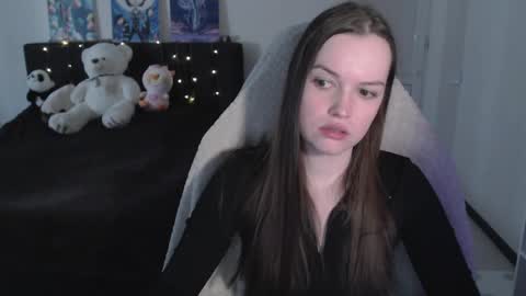 little__flowers online show from May 2026 09:36:02 AM
