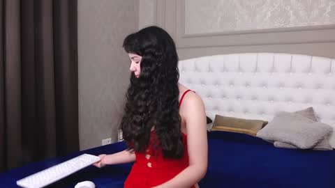 Iris online show from February 2025 04:21:01 AM