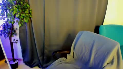 Isabel online show from June 2026 01:36:02 AM