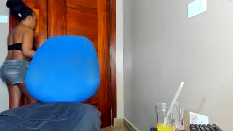 little_africa online show from May 2026 06:54:01 AM