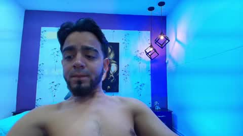 Snapshot of little_alann chatting on January 2025 06:56:02 PM Alan online show from January 2025 06:56:02 PM