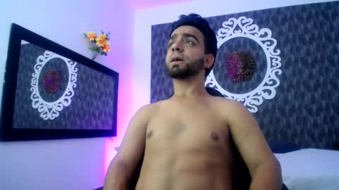 Snapshot of little_alann chatting on September 2025 11:10:01 AM Alan online show from September 2025 11:10:01 AM