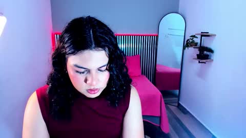 Snapshot of little_alli chatting on December 2025 12:59:02 AM L I T T L E A L L I online show from December 2025 12:59:02 AM