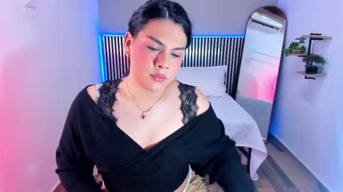 L I T T L E A L L I online show from February 2026 10:52:02 PM