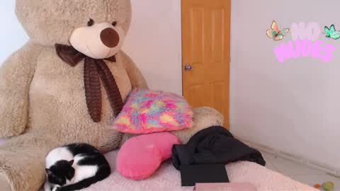 TU ANGELITO online show from February 2026 09:53:02 PM