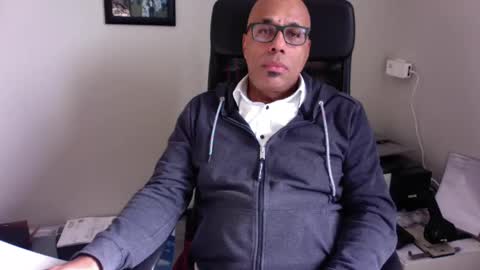 Snapshot of little_buddha chatting on February 2025 11:07:02 AM Pure Black Power online show from February 2025 11:07:02 AM