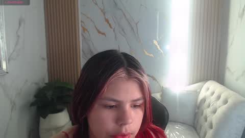 Snapshot of little_cherry_b chatting on October 2025 07:56:02 PM Cherri online show from October 2025 07:56:02 PM