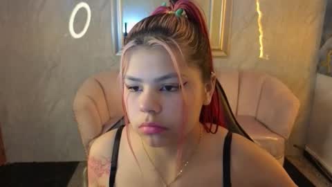 Snapshot of little_cherry_b chatting on November 2025 07:57:01 PM Cherri online show from November 2025 07:57:01 PM