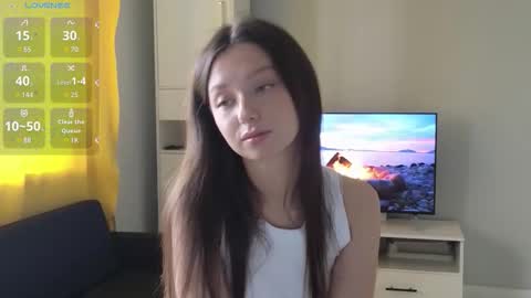 Snapshot of little_flower2 chatting on September 2025 10:31:01 AM Eva online show from September 2025 10:31:01 AM