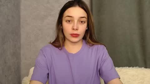 Mia   Im online every day 1530 PM in New York  2030 PM in London online show from December 2024 08:58:02 PM