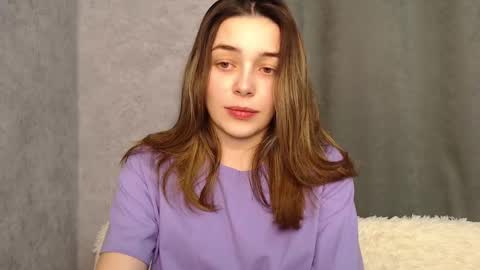 Mia   Im online every day 1530 PM in New York  2030 PM in London online show from December 2024 08:14:02 PM