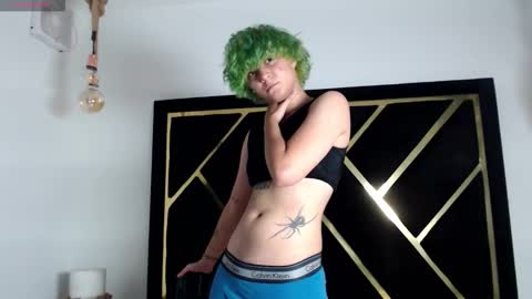 Snapshot of little_mikeuwu chatting on March 2026 08:14:01 PM Little MikeUwU online show from March 2026 08:14:01 PM