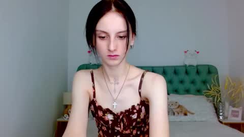 little_mollee online show from September 2025 09:50:01 PM