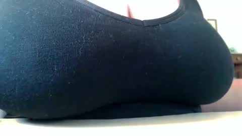 little_phantom online show from December 2025 11:22:01 PM