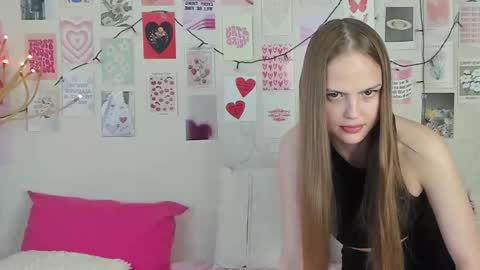 Snapshot of little_radiant_sun chatting on March 2026 07:42:01 AM Kriss online show from March 2026 07:42:01 AM
