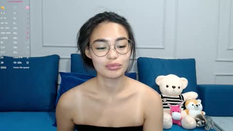 Kwan online show from September 2025 02:55:01 PM