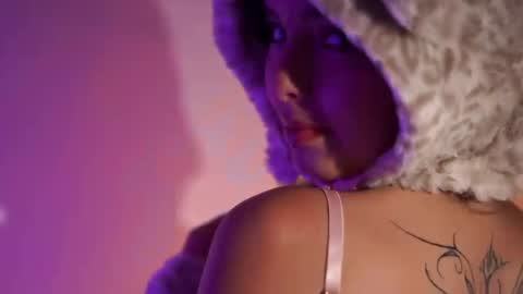 Im your little Velinda  online show from May 2026 07:21:01 PM