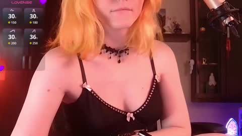 Snapshot of little_witch_sofia chatting on October 2025 07:47:01 PM Sofia online show from October 2025 07:47:01 PM