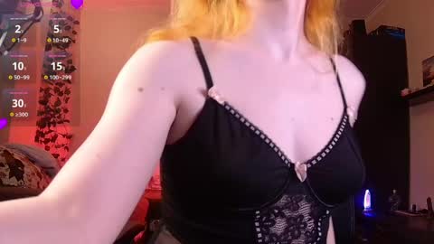 Sofia online show from May 2026 07:53:02 PM