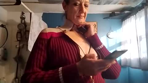 Snapshot of littlebigsquirt7945 chatting on November 2025 01:54:02 PM Sady Jayne online show from November 2025 01:54:02 PM