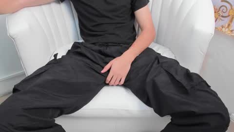 DANNY online show from November 2025 04:38:01 PM