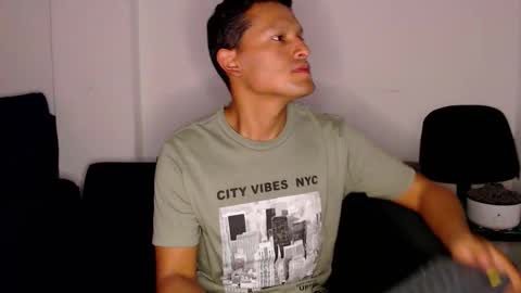 Manu online show from December 2025 02:38:01 AM