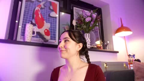 Emily Hill online show from November 2025 09:25:02 PM