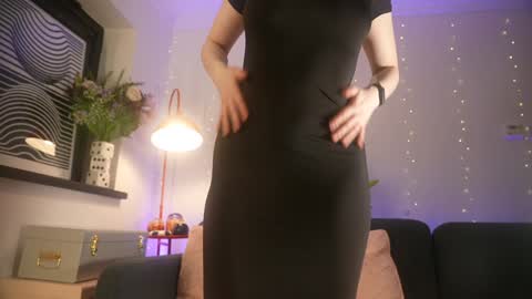 Emily Hill online show from March 2026 09:21:02 PM