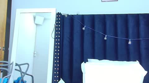 Snapshot of littleebonymommy chatting on March 2025 02:06:02 AM Tania online show from March 2025 02:06:02 AM