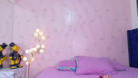 Tania  online show from May 2026 07:29:01 PM