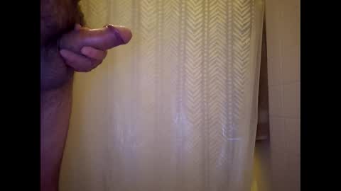 Snapshot of littleguyy888 chatting on September 2025 12:05:02 PM littleguyy888 online show from September 2025 12:05:02 PM