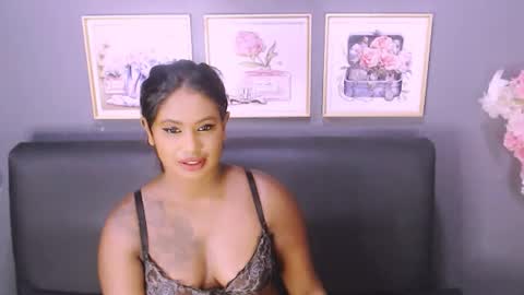 Snapshot of littleindianmilf chatting on January 2025 08:36:01 AM littleindianmilf online show from January 2025 08:36:01 AM