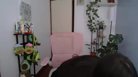 Snapshot of littlelaksmi chatting on October 2025 10:07:02 PM Laksmi online show from October 2025 10:07:02 PM