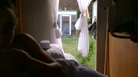 littleleo96 online show from October 2025 11:56:02 PM